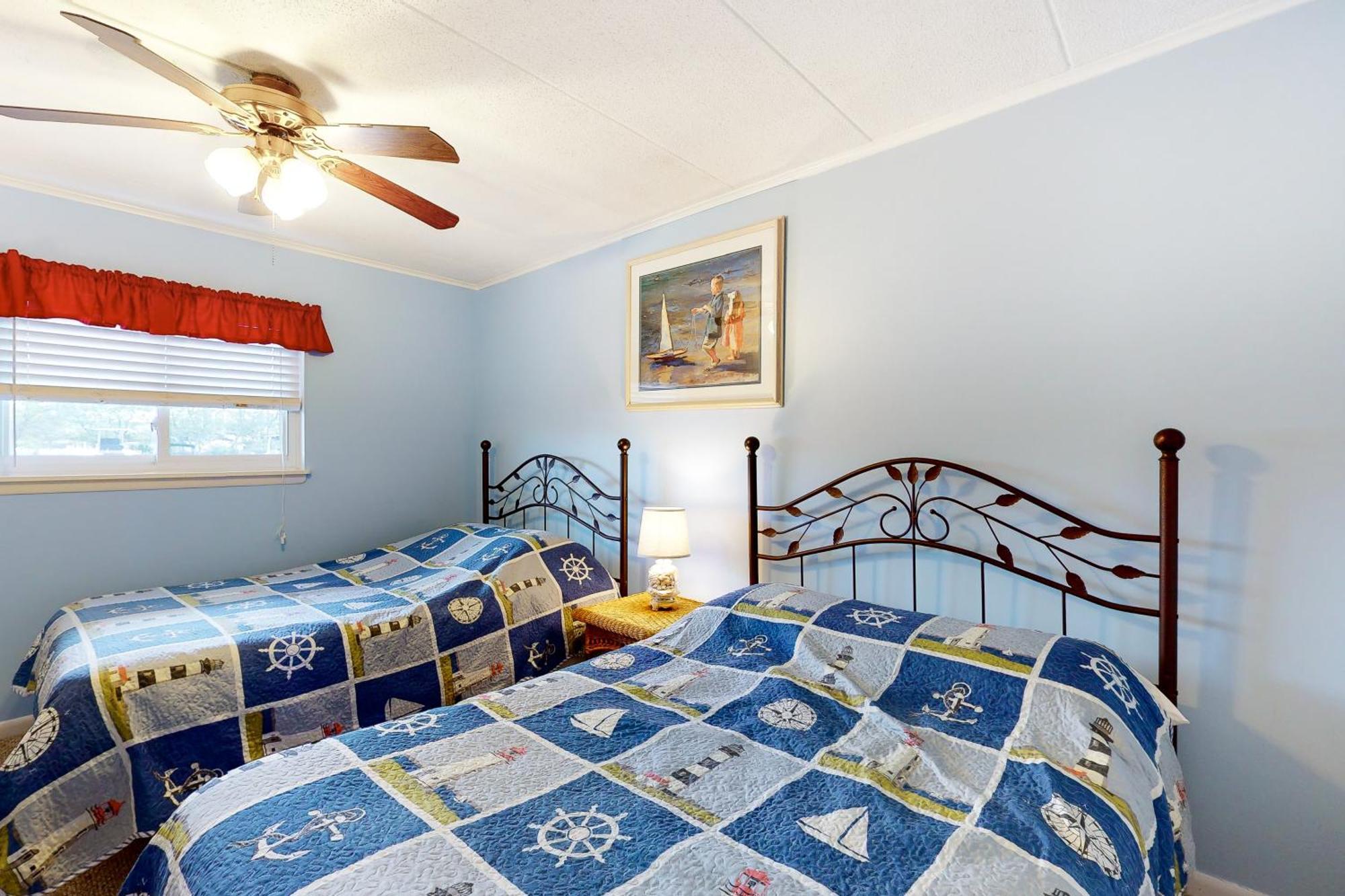 Thunder Island Condos II Ocean City Room photo