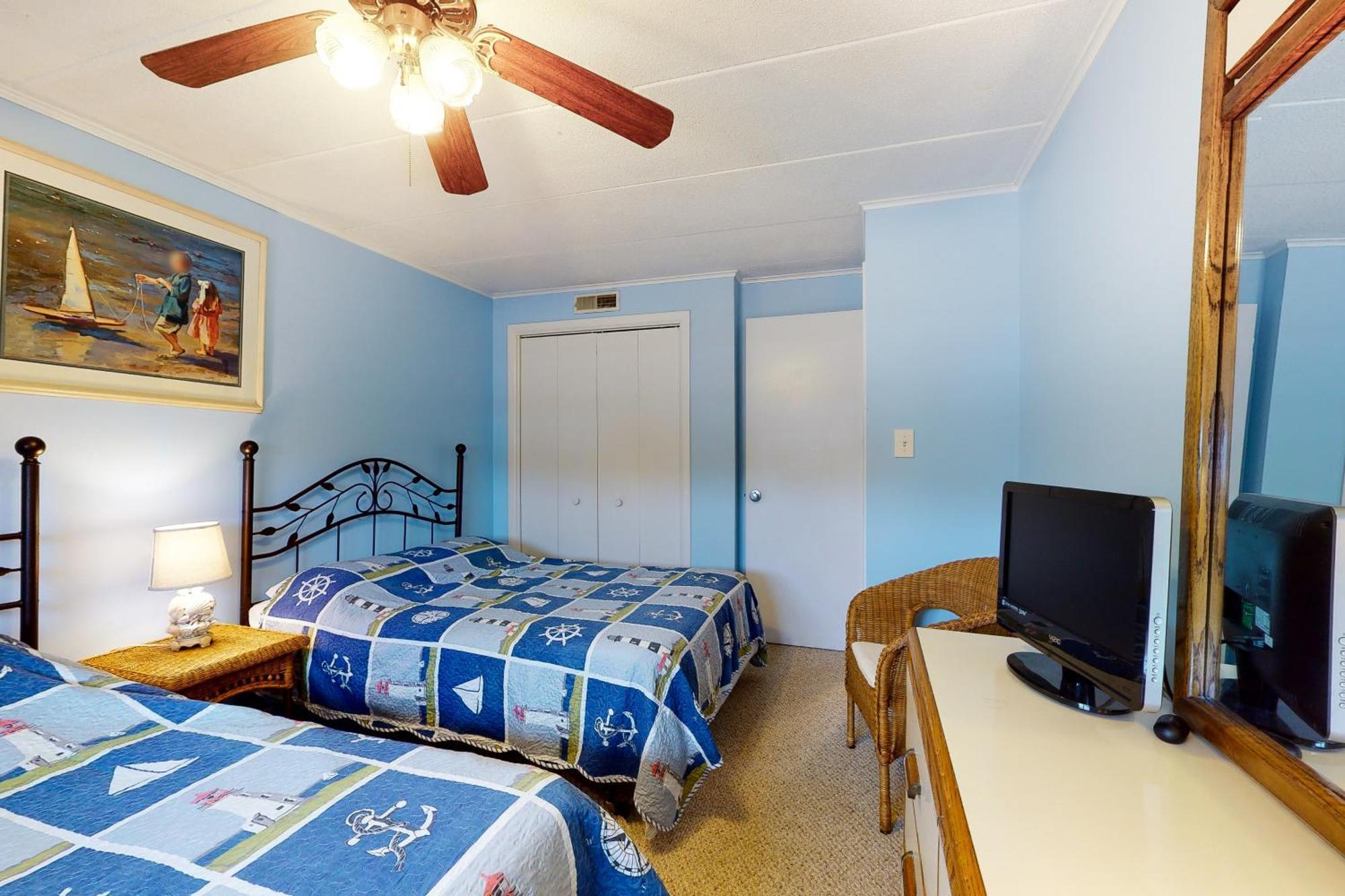 Thunder Island Condos II Ocean City Room photo