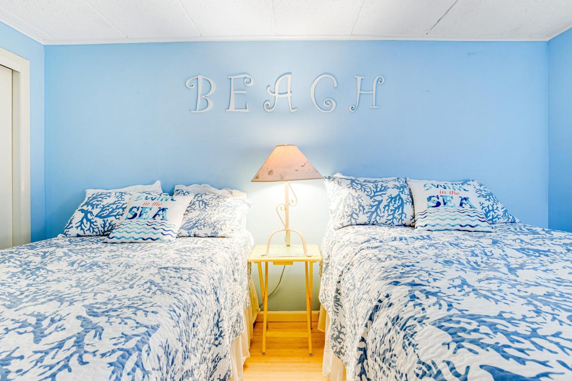 Thunder Island Condos II Ocean City Room photo