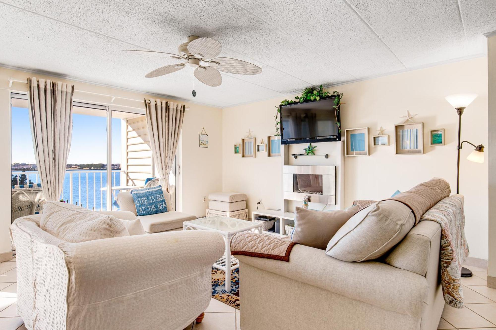 Thunder Island Condos II Ocean City Room photo